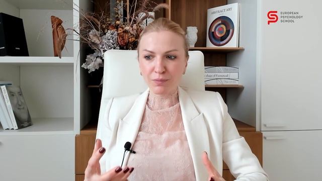 Полет в стог сена. Сон для психоанализа. Разбор психолога Кристины Кудрявцевой смотреть онлайн