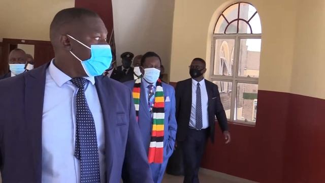 PRESIDENT MNANGAGWA OFFICIALLY OPENS GZU'S ROBERT MUGABE SCHOOL OF EDUCATION AND CULTURE смотреть онлайн