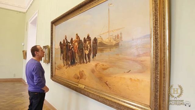 Художник мастерской «Наследие» рассказывает о написанной им копии картины «Бурлаки на Волге» Репина смотреть онлайн