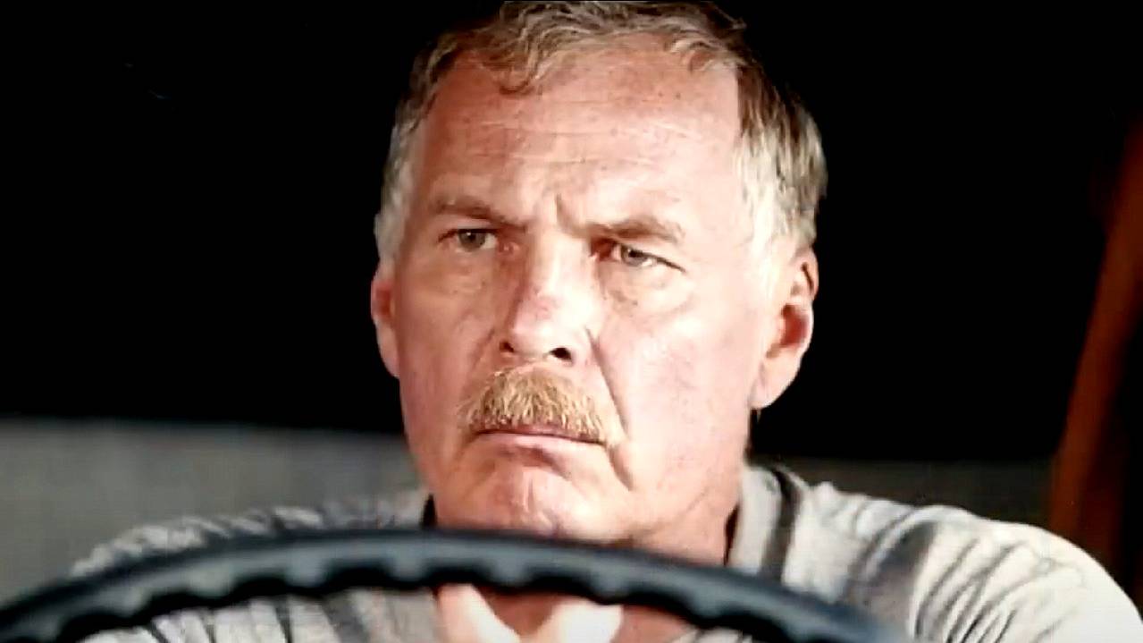 ШОФЕРА АВТОМОБИЛИСТЫ ДАЛЬНОБОЙЩИКИ Поёт НАЗАР смотреть онлайн