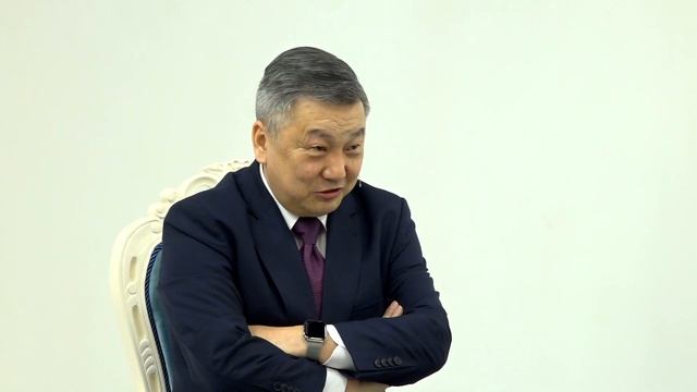 Монголчууд ярилцлага: З.Энхболд смотреть онлайн