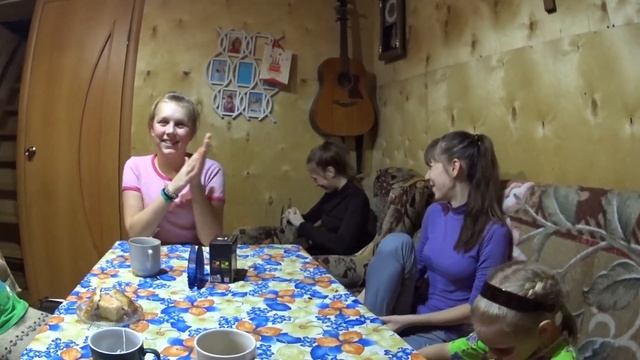 СЕМЕЙНОЕ ЧАЕПИТИЕ И ОБЩЕНИЕ//деревенские будни смотреть онлайн