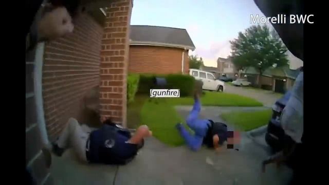 Police release body cam video of shooting that left officer dead and sergeant wounded in Houston смотреть онлайн