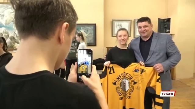 Депутат облдумы Андрей Коваленко провел встречу с жителями Тутаева смотреть онлайн