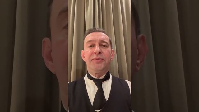 Константина Хабенский поздравляет всех женщин с 8 Марта! смотреть онлайн