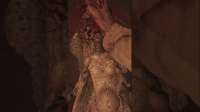 Донна Беневиенто второй босс Resident Evil Village #shorts #Resident #второйбосс #игры #Беневиенто смотреть онлайн