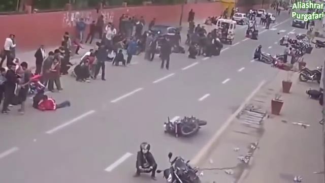 Earth quake 10 Unforgettable Earthquake Moments Caught on Camera! смотреть онлайн