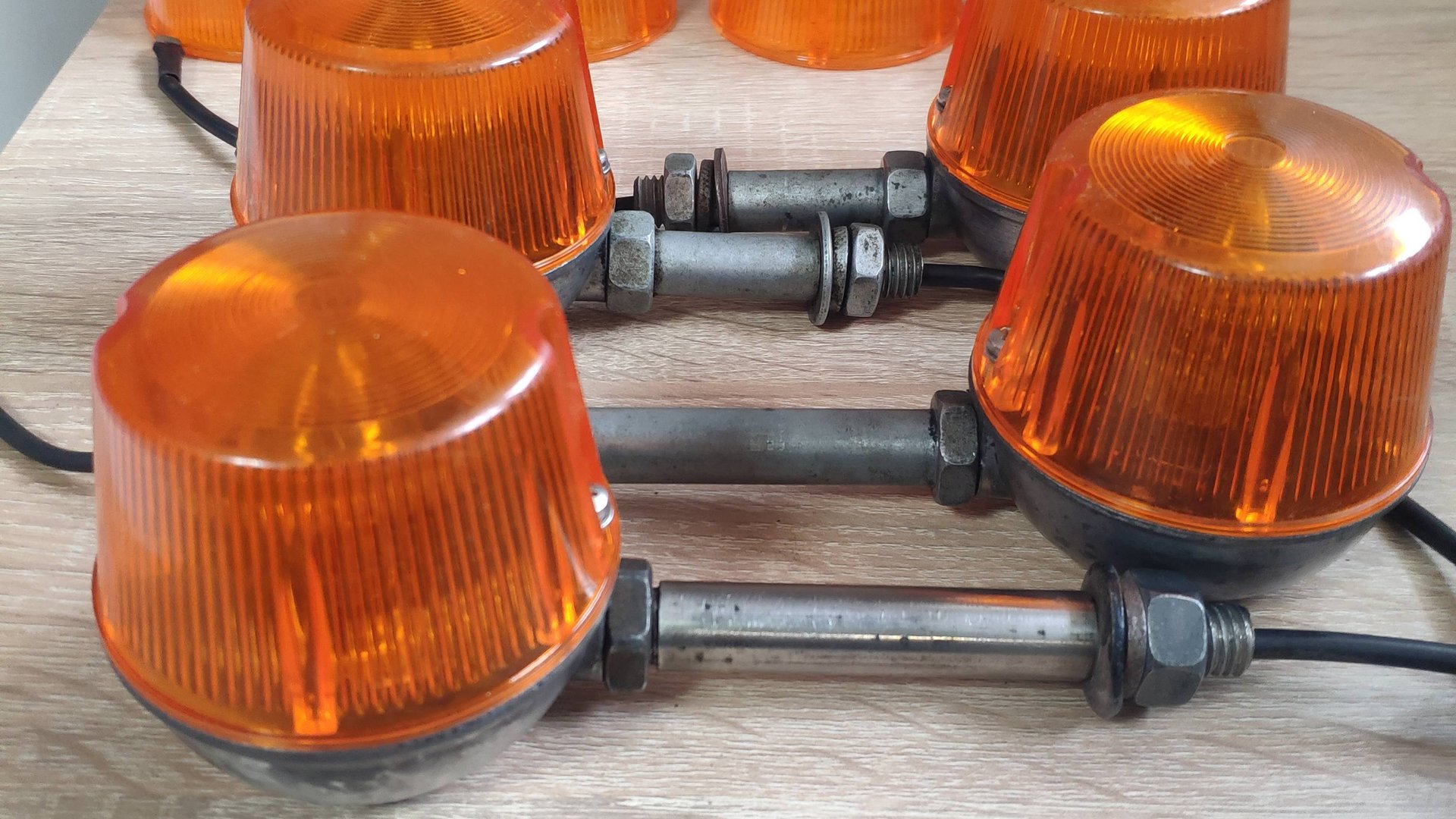 Поворотники для мотоциклов ИЖ 4-5 с оригинальными Ирбитскими стеклами смотреть онлайн