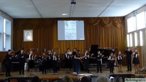 И. Штраус "Анна-полька". Исполняет ансамбль скрипачей