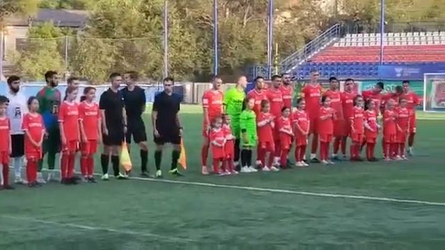 Начало скандального матча Астрахань - Дербент смотреть онлайн