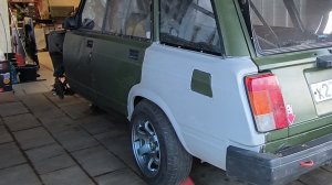 DailyЖИ - #5 Устанавливаю задние пластиковые крылья на ваз 2104.