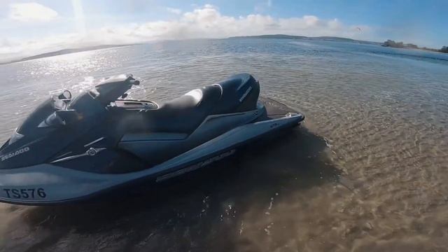 Naru Beach Nsw Australia... смотреть онлайн
