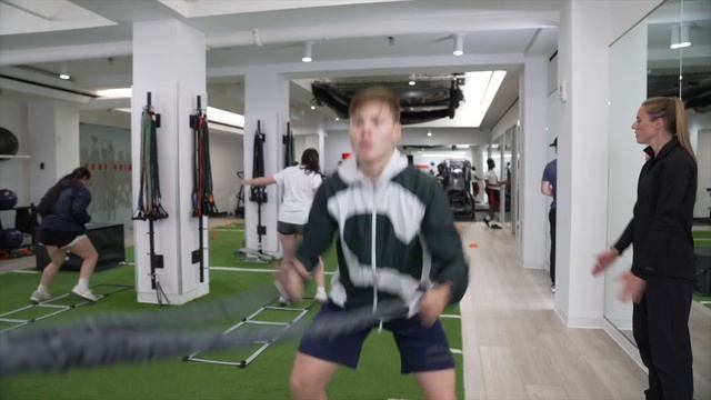 Tom Brady FaceTimes with Malden High School смотреть онлайн