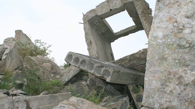 Seaside Northern Fort Remnants of Russian Tsar's Defenses' смотреть онлайн