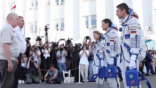 "МХТ, ПОЕХАЛИ!". смотреть онлайн