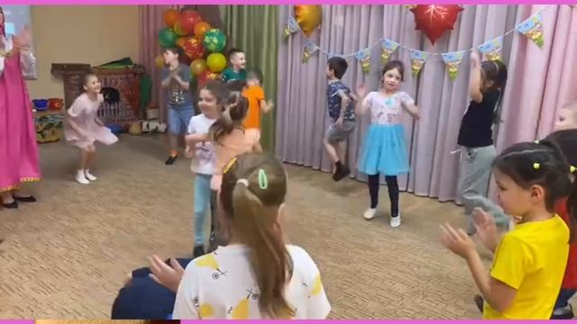 Досуг ДР "Маша и Медведь" смотреть онлайн