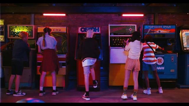 Retrowave 80s Background Music (2 Hours)