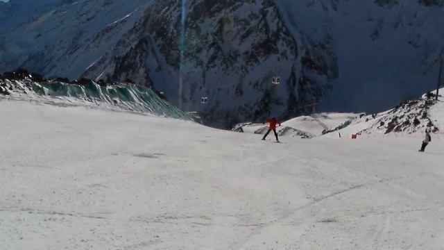 POV 4K Эльбрус спуск Кругозор-Азау 99 км/ч смотреть онлайн