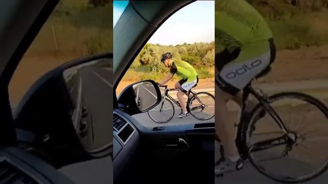 Глава астраханского кабмина пересел на велосипед смотреть онлайн