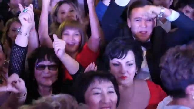 Знакомьтесь! Лучшая команда в мире Успех Вместе1 смотреть онлайн