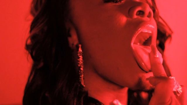 MER-C I STAY FLY -Dir By Youngblaze смотреть онлайн