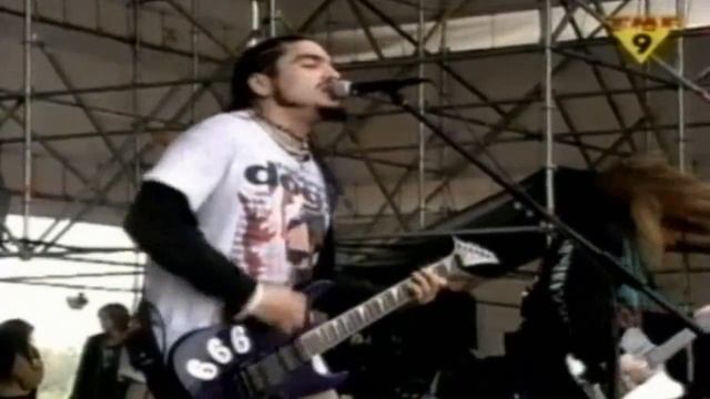 Machine Head - Live Dynamo 1995 Full Concert смотреть онлайн