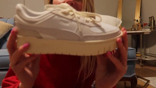 Vlog 29: LAST SKI WEEKEND - Friends in town, Apres in Park City, & shoe unboxing смотреть онлайн