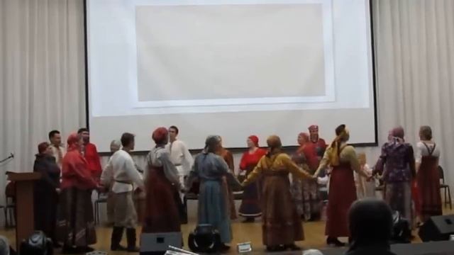 Ах и стелется... - хор Беседушка в Бронницах смотреть онлайн