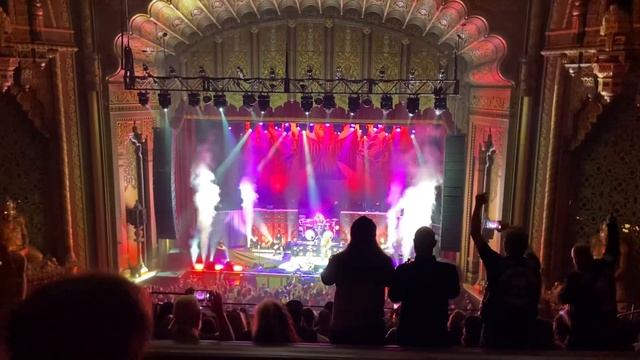 Black Label Society - Intro (War Pigs) + “Funeral Bell” live @ Fox Theater, Oakland смотреть онлайн