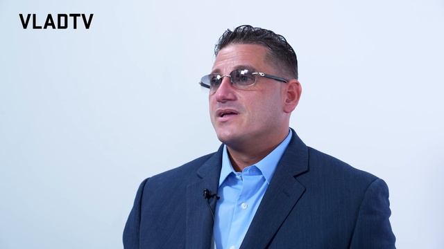 Anthony Russo on Sneaking into Mexico With a Latin King to Get Cartel Connect (Part 3) смотреть онлайн