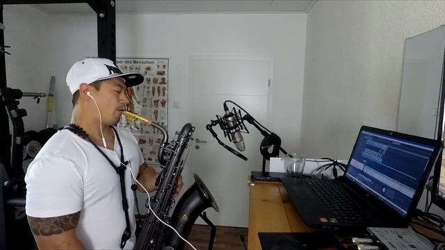 The shadow of your smile - Tony Bennett - Saxophone cover смотреть онлайн