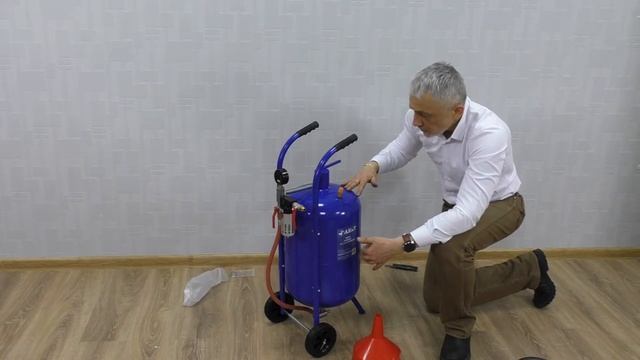 ПРЕЗЕНТАЦИЯ: Аппарат пескоструйный T06510 AE&T 38л смотреть онлайн