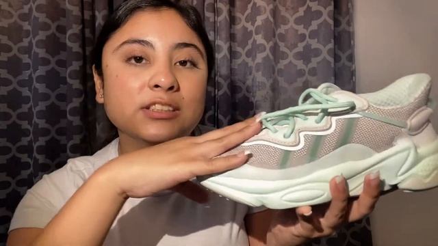 Adidas OZWEEGO Unboxing/Review | Are these hype? смотреть онлайн