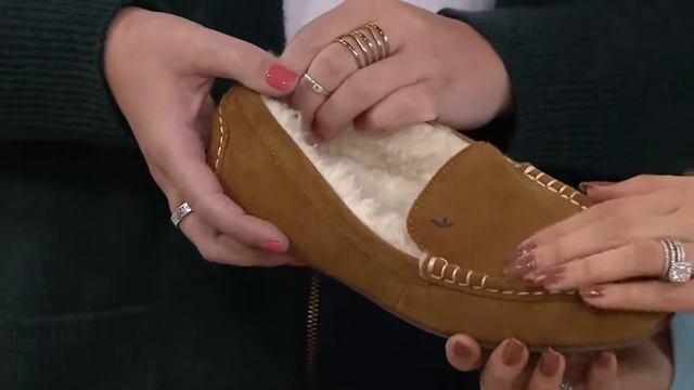 Koolaburra by UGG Suede Faux Fur Slippers - Lezly on QVC смотреть онлайн