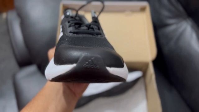 Adidas Response Running Shoe Unboxing