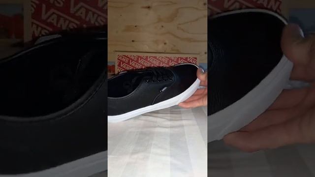 The DOHENY DECON will be the Next Affordable Men's Skate Shoe from Vans смотреть онлайн