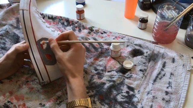 Converse x Comme des garçons custom смотреть онлайн