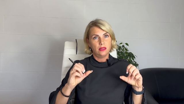 Постоянно испытываю необходимость быть нужной.