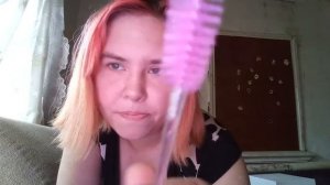 Асмр неразборчивый шёпот и кисточки