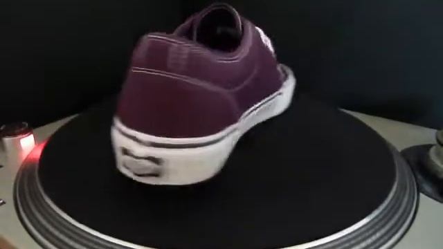 Vans 106 Shoe Purple смотреть онлайн