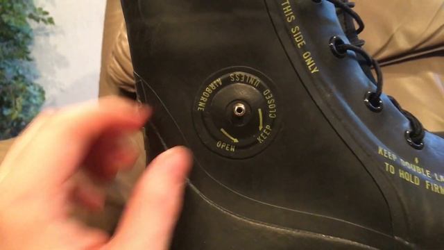 Us extreme cold “mickey mouse” boots смотреть онлайн