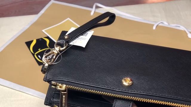 Michael Kors Jet set double zip wristlet black смотреть онлайн