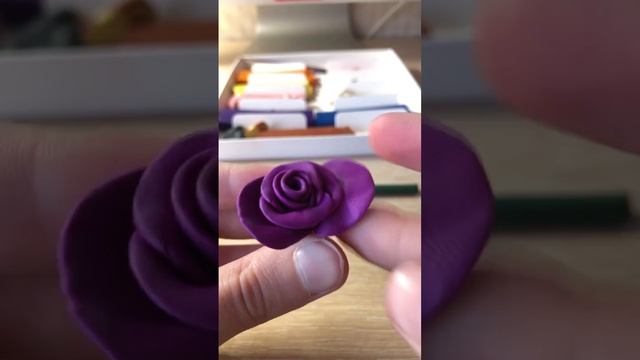 Розочка 🌹из пластилина . Подарок маме на др или на 8 марта 💗🫶💐👍🫶🌹 смотреть онлайн