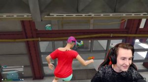 Я СКИНУЛ ЕГО МАШИНУ В ШАХТУ ЛИФТА С АТОМИЗАТОРОМ! ТРОЛЛИНГ В ГТА 5 ОНЛАЙН! (GTA 5 ONLINE)