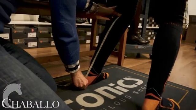 Measuring and fitting the Tonics Spectrum Tall Boots смотреть онлайн