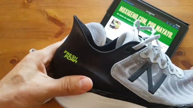 New Balance 860 v11 REVIEW. Zapatillas amortiguadas, estabilidad y control de pisada. смотреть онлайн