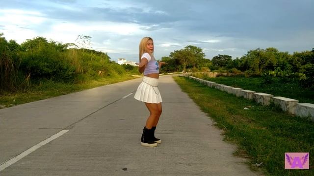 [Kpop in Public Challenge] JEON SOMI (전소미) - XOXO / Ara Rafael Dance Cover смотреть онлайн