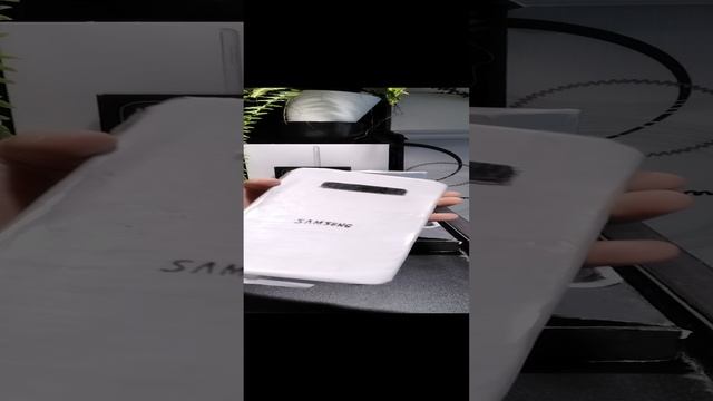 обзор на Samsung Galaxy S 10