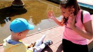 Ирочка потеряла обувь Андрюшки