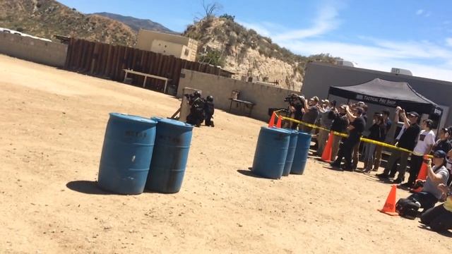 LAPD SWAT DEMO смотреть онлайн
